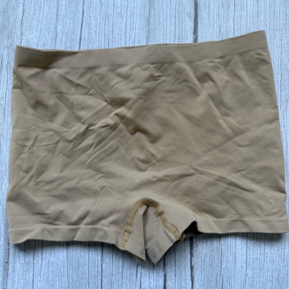 Touch Feel High Waist Boyshorts
Hanro